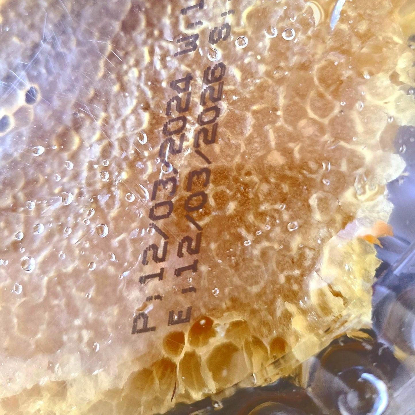 NATURAL DELKHAH COMB HONEY (SHEHAD) 1kg